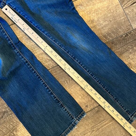 Levi's Women's 515 Boot Cut Jeans Blue Stretch Medium Wash Size 8 Short - Picture 4 of 8